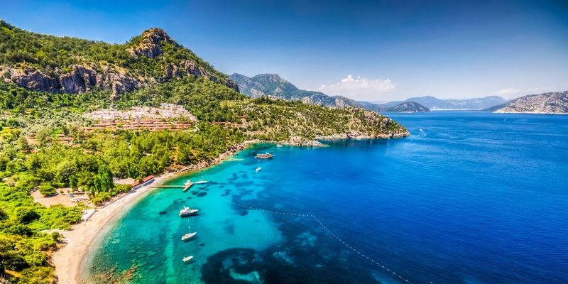 مرداد ماهِ تفریح، دریا و لذت بردن در مارماریس است